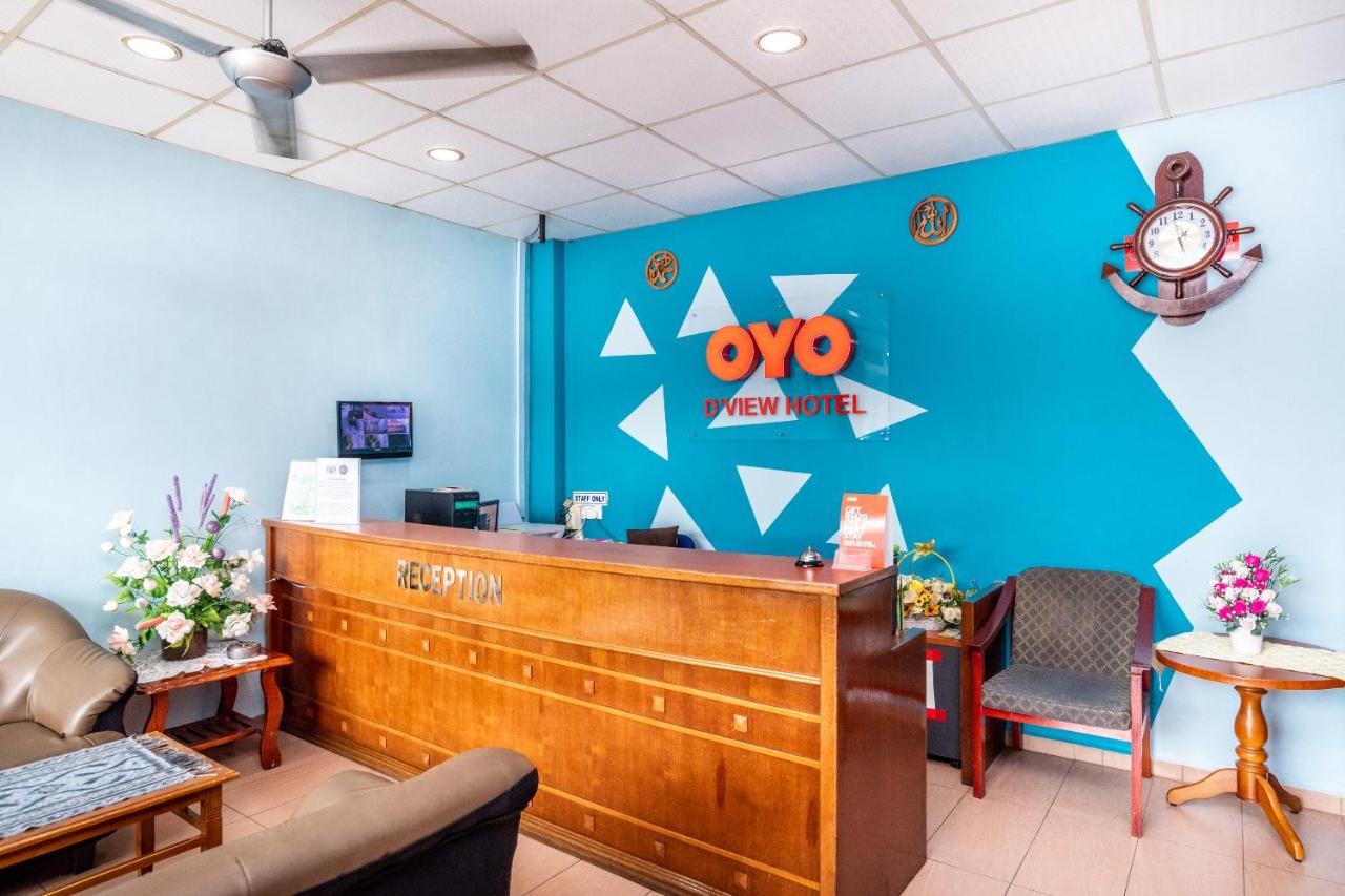 Oyo 702 D View Hotel Мерсинг Екстериор снимка